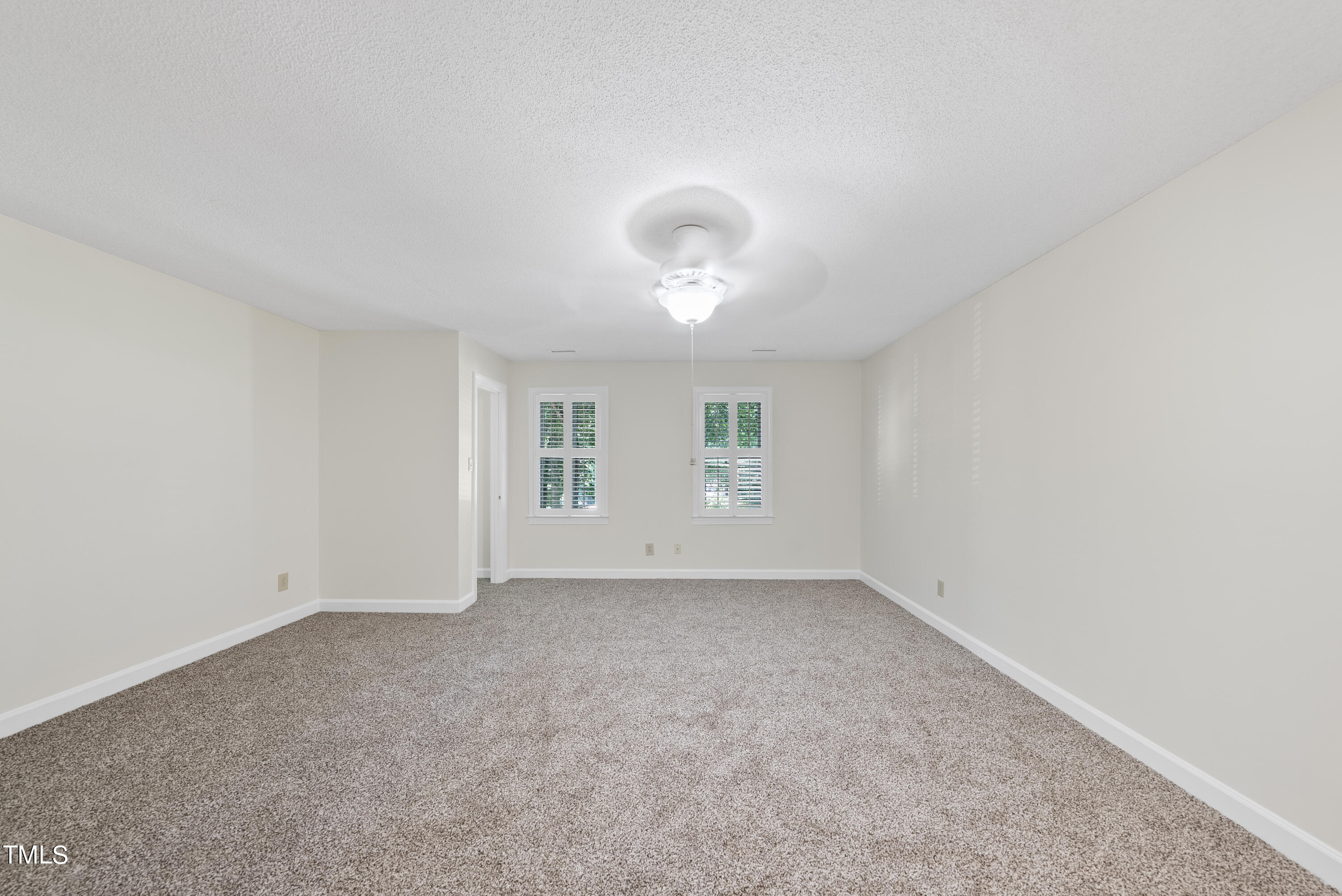 8100 Kingsland Drive Raleigh, NC 27613 - Photo 19 of 37 DSC02803