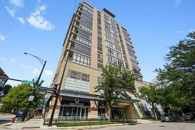 $3,300 | 212 East Cullerton Street, Unit 602, Chicago, IL 60616