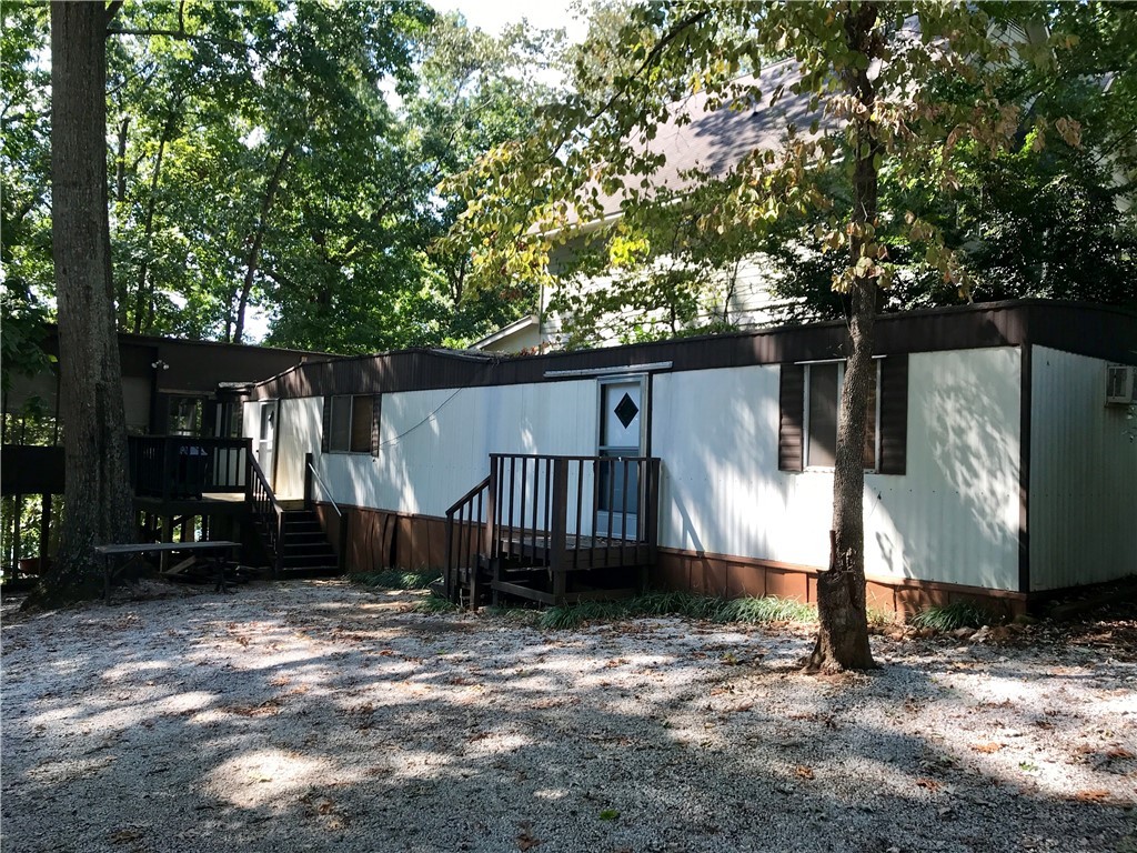 1046 Smyzer Road Townville, SC 29689 - Photo 1 of 18 Gallery Image 1