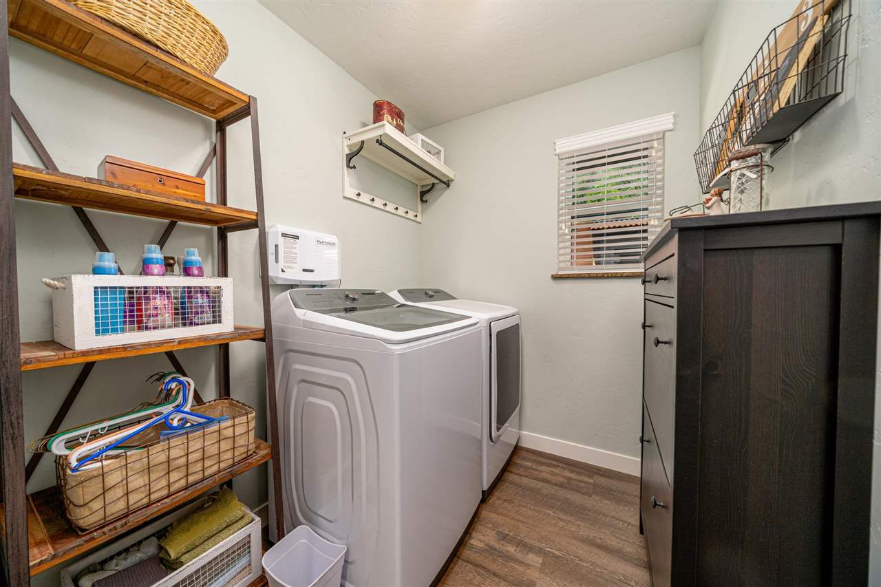 2330 E Road, Unit A & B Grand Junction, CO 81507 - Photo 26 of 35 a utility room with dryer and washer