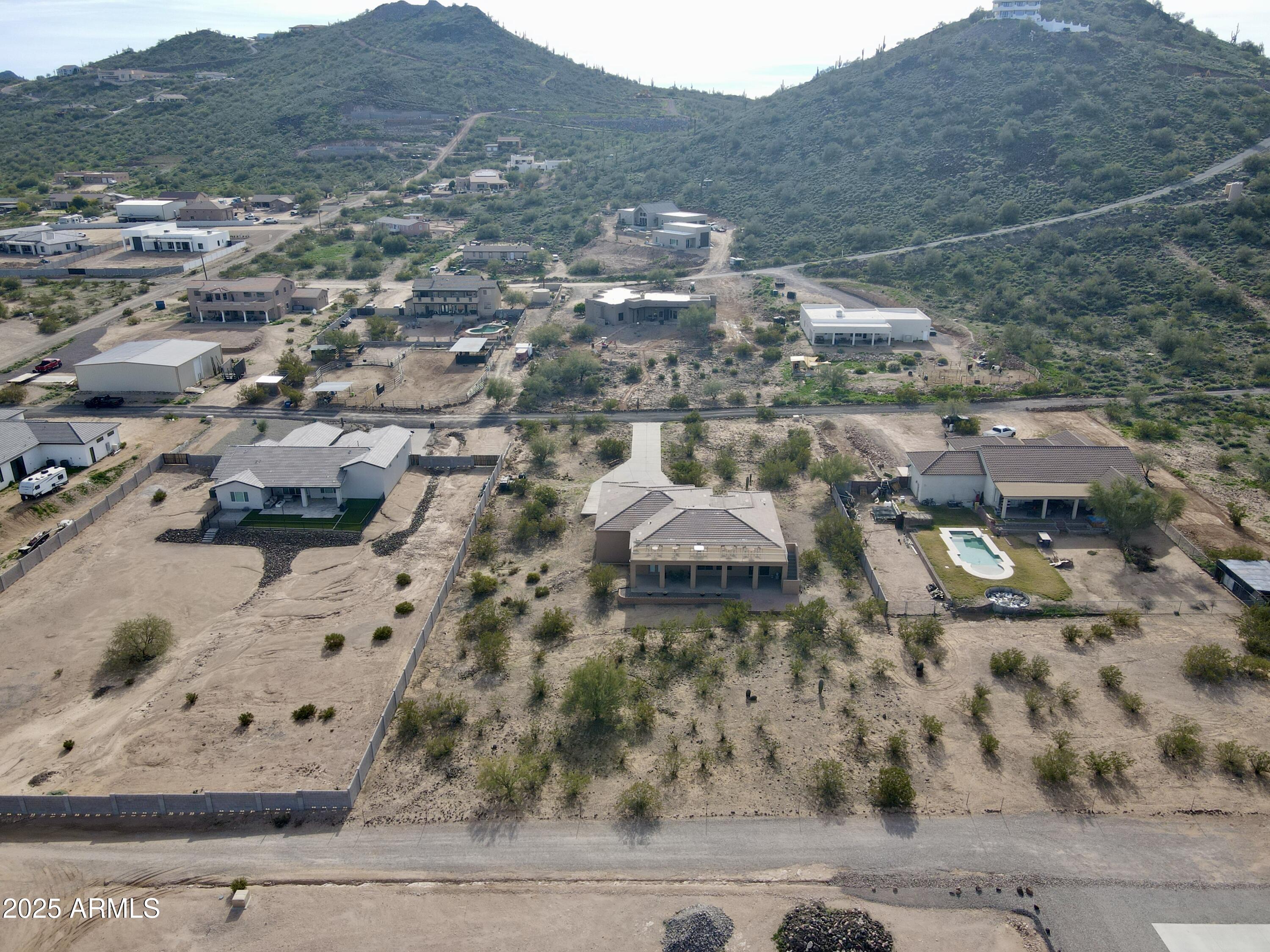 3120 West Hidden Valley Road Phoenix, AZ 85086 - Photo 11 of 20 dji_fly_20251222_123926_36_1766433742687
