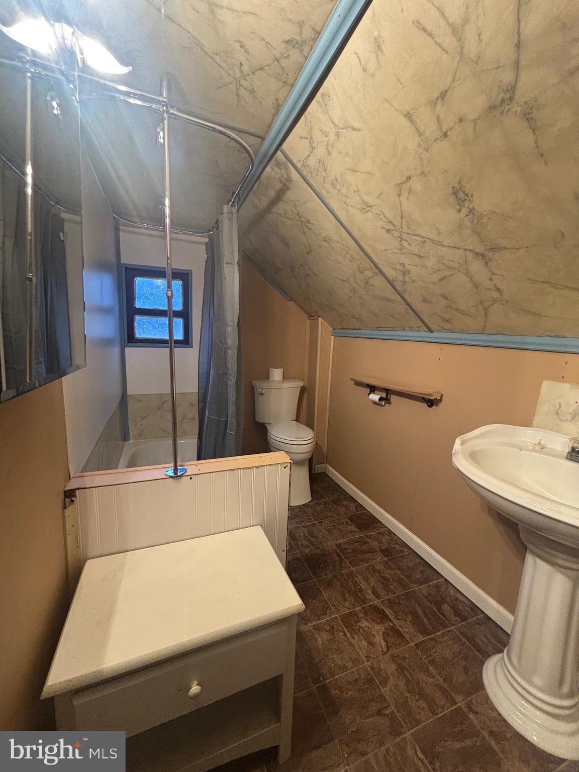 91 Middle Road Elkton, MD 21921 - Photo 11 of 11 a bathroom with a toilet and a sink