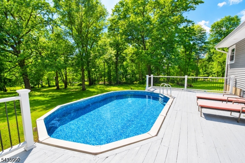 567 Foothill Road Bridgewater, NJ 08807 - Photo 2 of 37