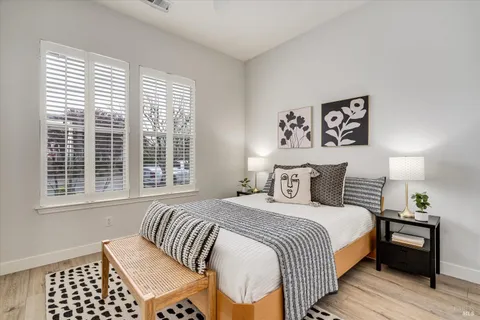 $1,390,000 | 844 Signorelli Circle, St. Helena, CA 94574