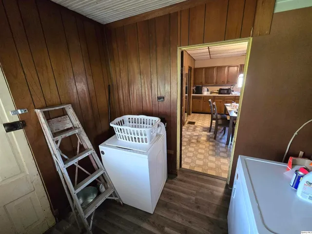 $95,500 | 305 West North Street, Mount Sterling, IL 62353