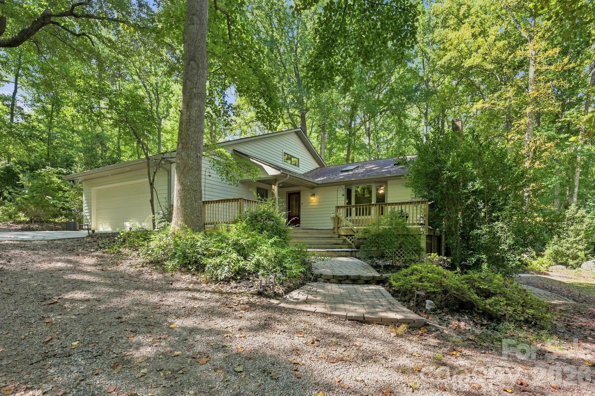 19317 Davidson-Concord Road Davidson, NC 28036 - Photo 1 of 29 Gallery Image 1
