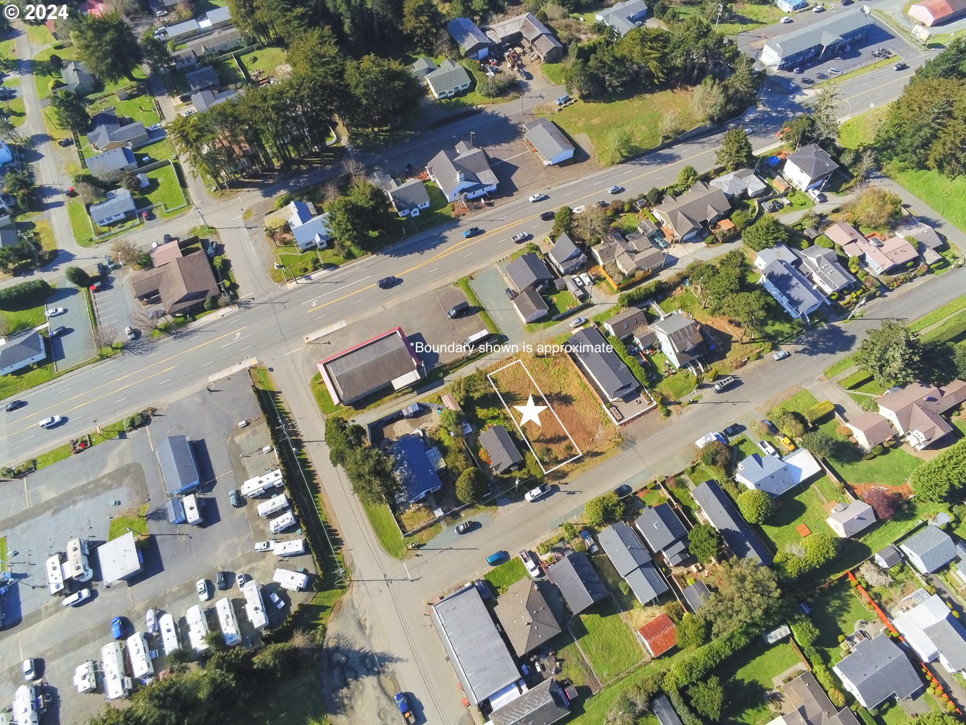 1st Street Southeast, Unit 7800 Bandon, OR 97411 - Photo 6 of 8 view of a city