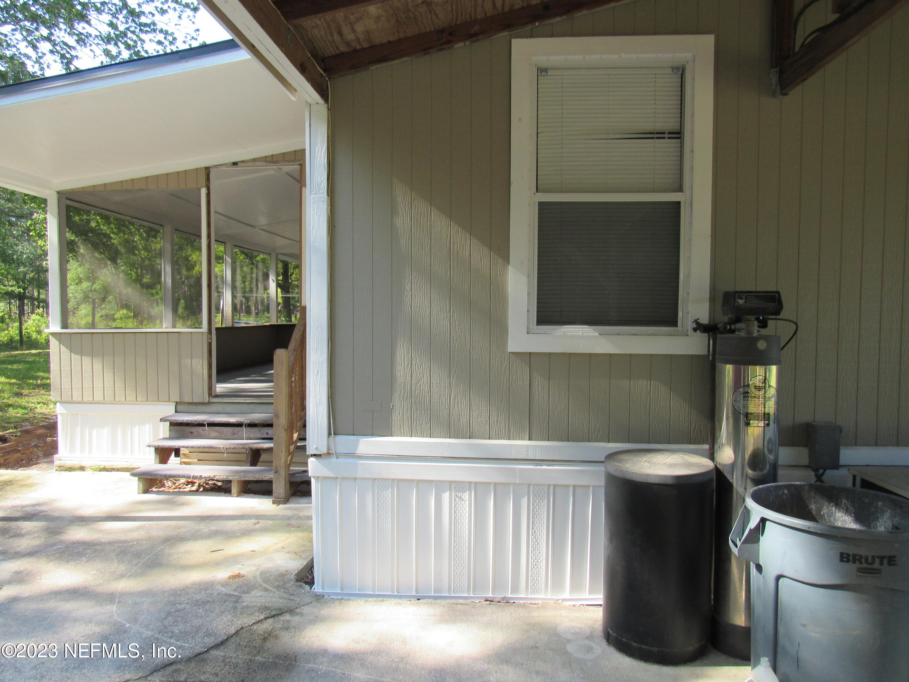 4042 Als Satch Road Middleburg, FL 32068 - Photo 3 of 25 SIDE