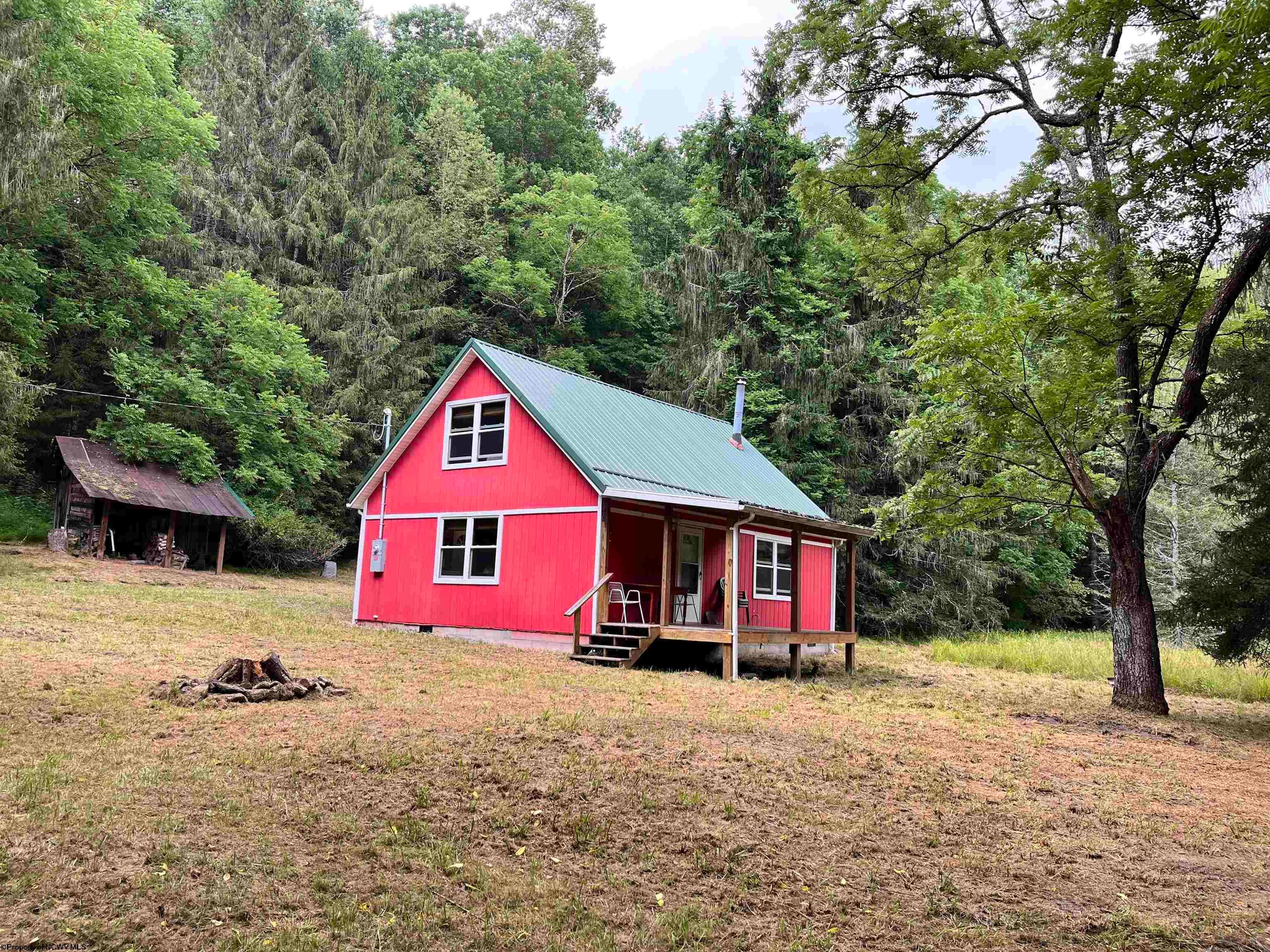 1735 Heavner Grove Road Buckhannon, WV 26201 - Photo 4 of 48 Gallery Image 4