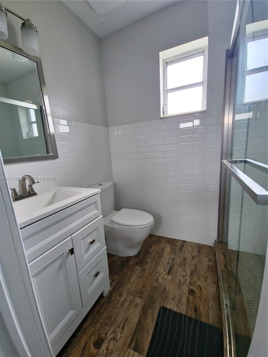 4900 Cleveland Street Hollywood, FL 33021 - Photo 14 of 25