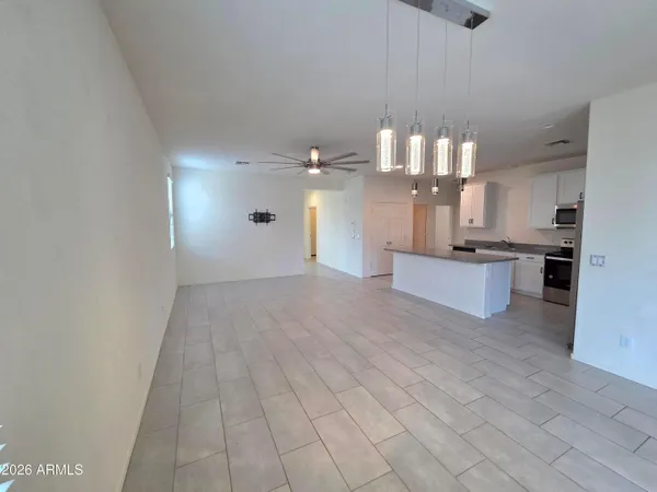 $1,850 | 17552 West Country Club Terrace, Surprise, AZ 85387