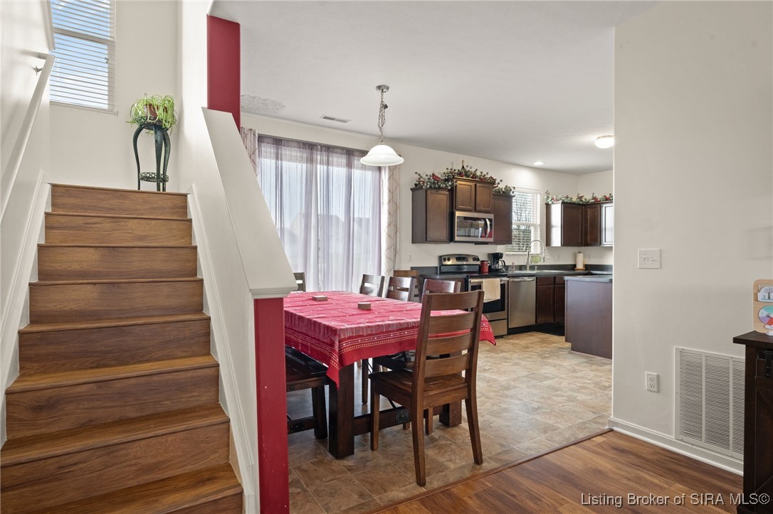 3159 Red Barn Loop Jeffersonville, IN 47130 - Photo 17 of 42