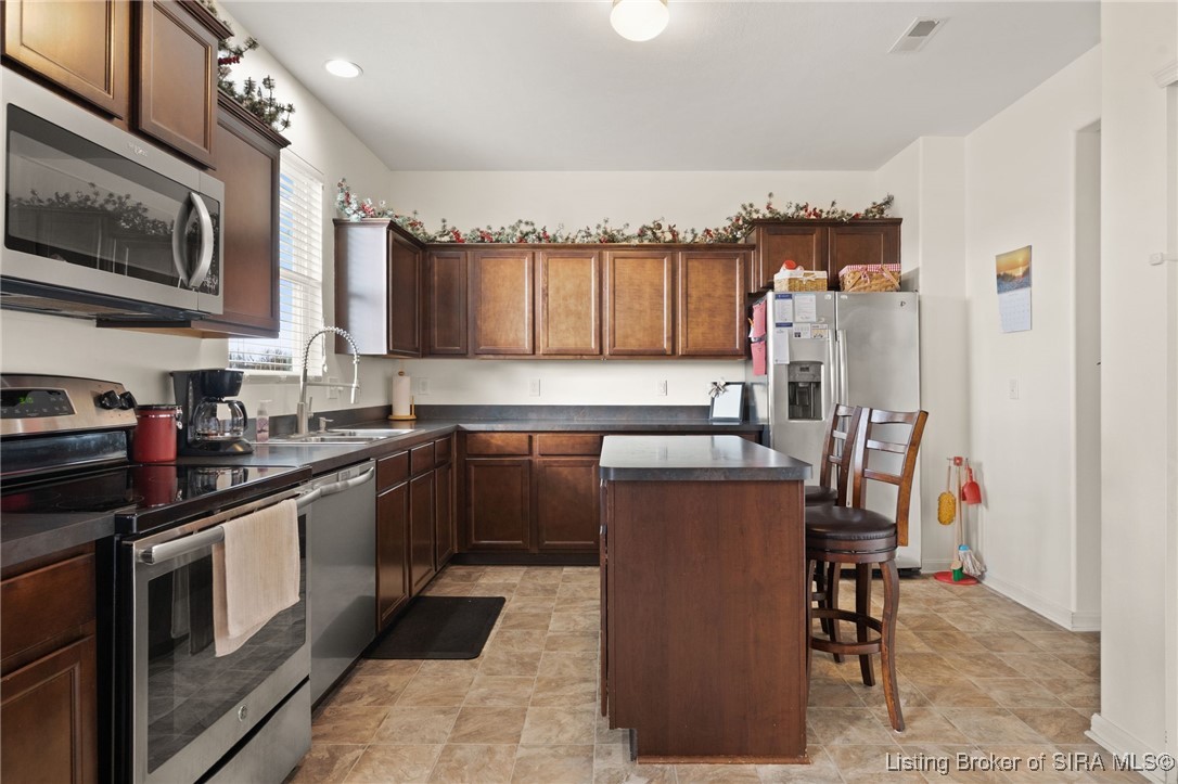 3159 Red Barn Loop Jeffersonville, IN 47130 - Photo 21 of 42