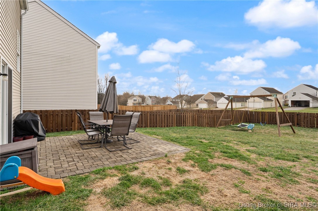 3159 Red Barn Loop Jeffersonville, IN 47130 - Photo 5 of 42