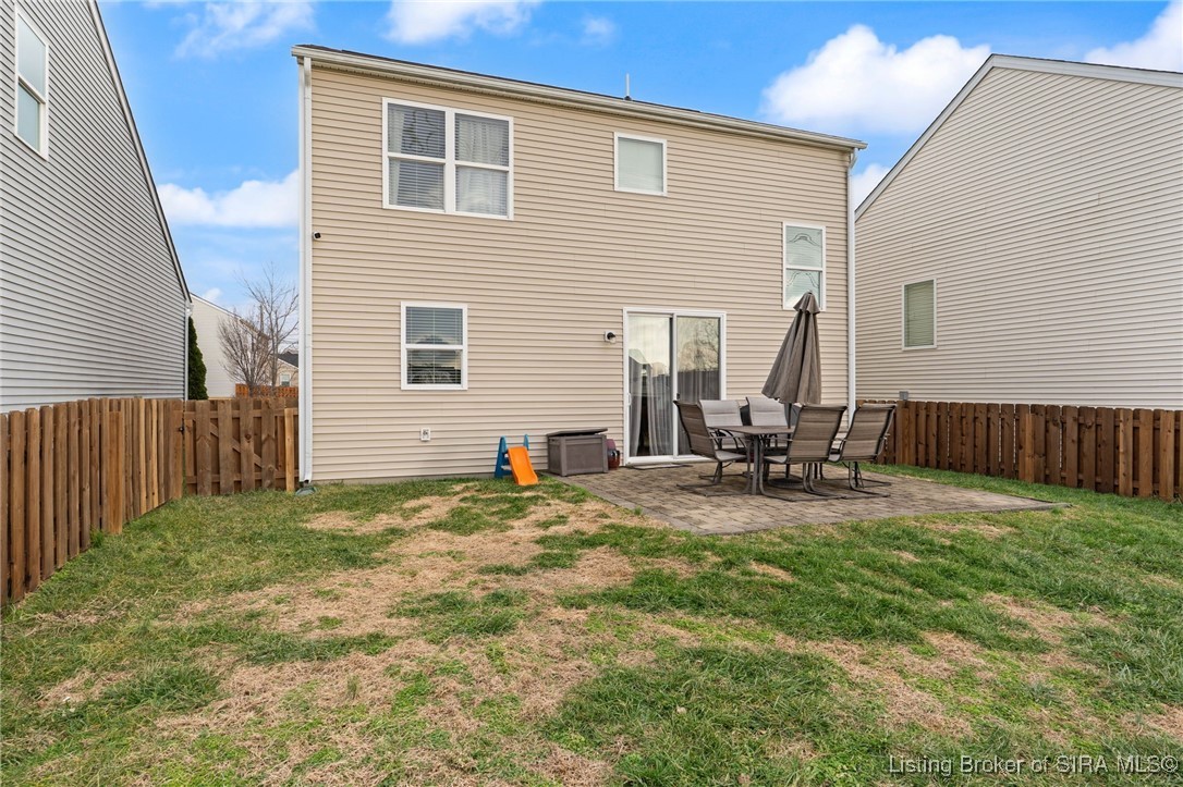 3159 Red Barn Loop Jeffersonville, IN 47130 - Photo 6 of 42