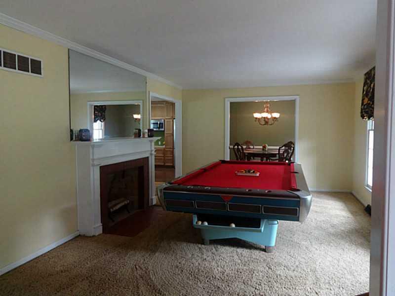 4030 Roland Road Indianapolis, IN 46228 - Photo 2 of 7 Gallery Image 2