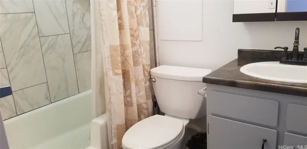 $2,300 | 1556 Piikoi Street, Unit 801, Honolulu, HI 96822
