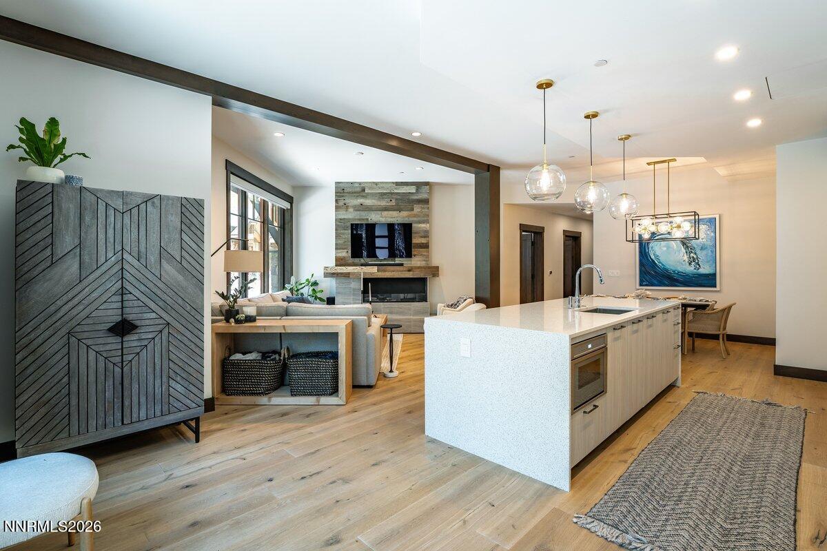 33 Beach Club Drive, Unit 502 Stateline, NV 89449 - Photo 15 of 43 016_tahoe_beach_club_502-16_219