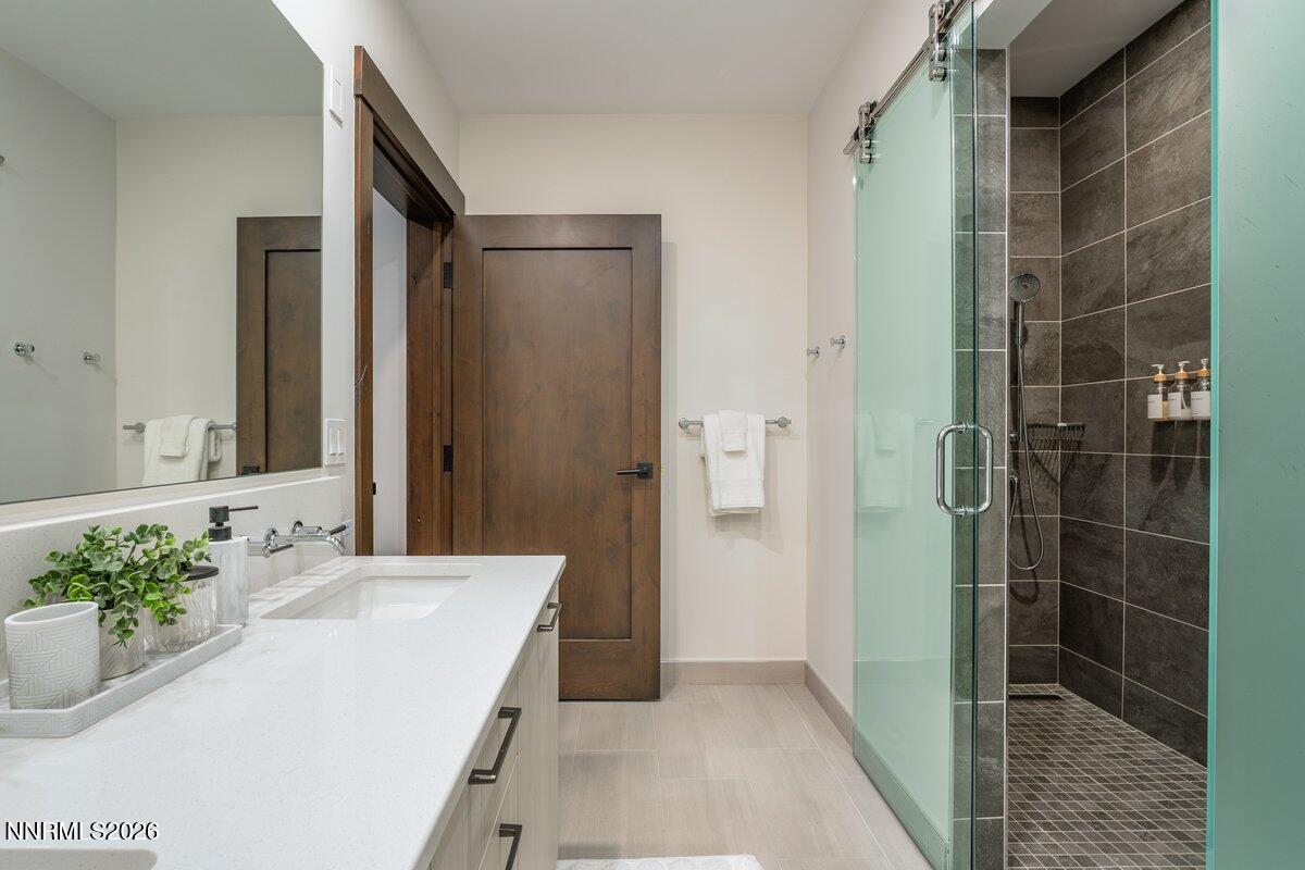 33 Beach Club Drive, Unit 502 Stateline, NV 89449 - Photo 29 of 43 036_tahoe_beach_club_502-36_810