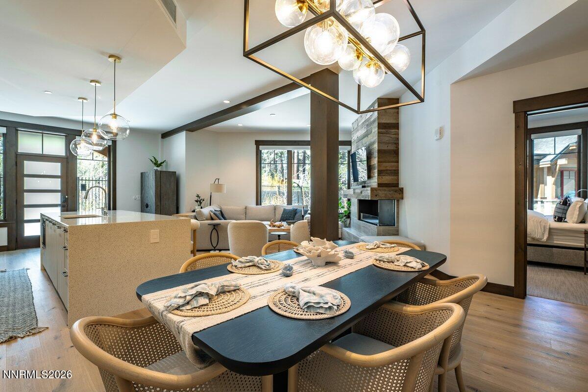 33 Beach Club Drive, Unit 502 Stateline, NV 89449 - Photo 6 of 43 028_tahoe_beach_club_502-28_805