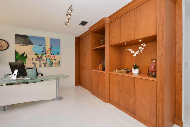 11138 Cloverleaf Circle Boca Raton, FL 33428 - Photo 14 of 38 Den/3rd Bedroom