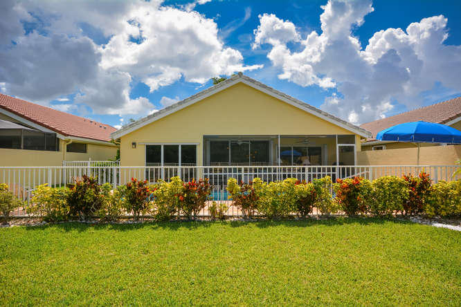 11138 Cloverleaf Circle Boca Raton, FL 33428 - Photo 28 of 38 Back of house