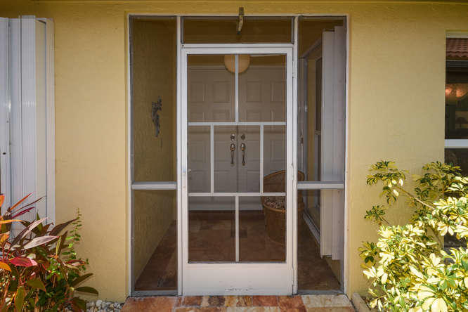 11138 Cloverleaf Circle Boca Raton, FL 33428 - Photo 32 of 38 Screened entrance
