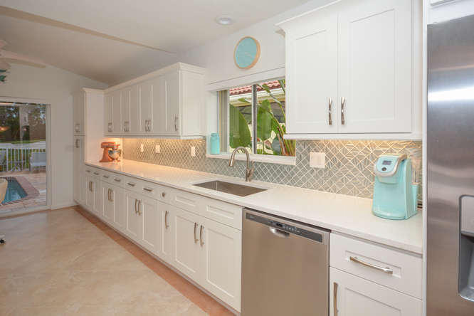 11138 Cloverleaf Circle Boca Raton, FL 33428 - Photo 8 of 38 Kitchen