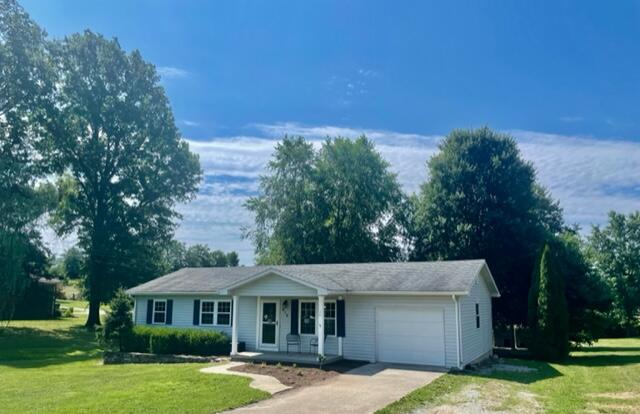 618 East 3rd Street Perryville, KY 40468 - Photo 2 of 35 IMG_3434