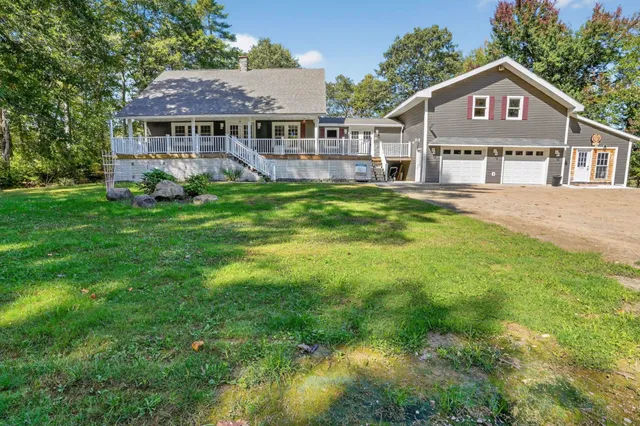 $485,000 | 19 Gabradak Lane, Chelsea, ME 04330
