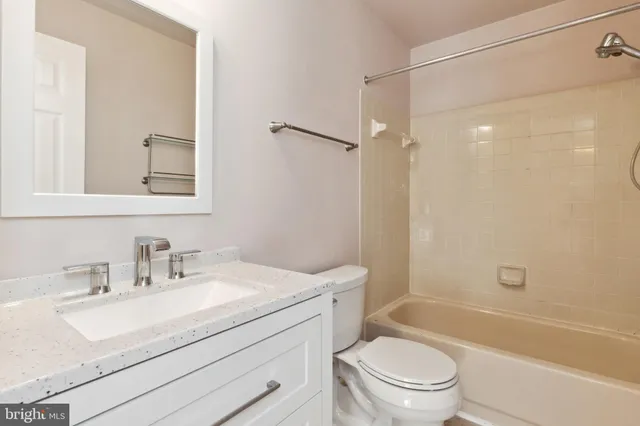 $2,950 | 6108 Joust Lane, Alexandria, VA 22315