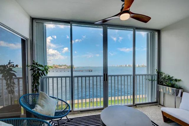 $2,650 | 410 Wilma Circle, Unit 204, Riviera Beach, FL 33404