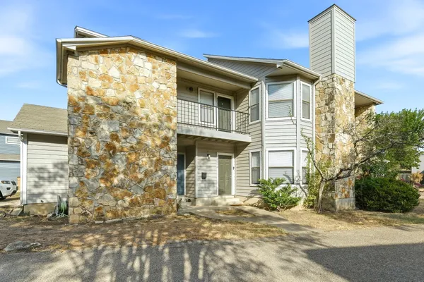 $1,175 | 8804 Schick Road, Unit C, Austin, TX 78729
