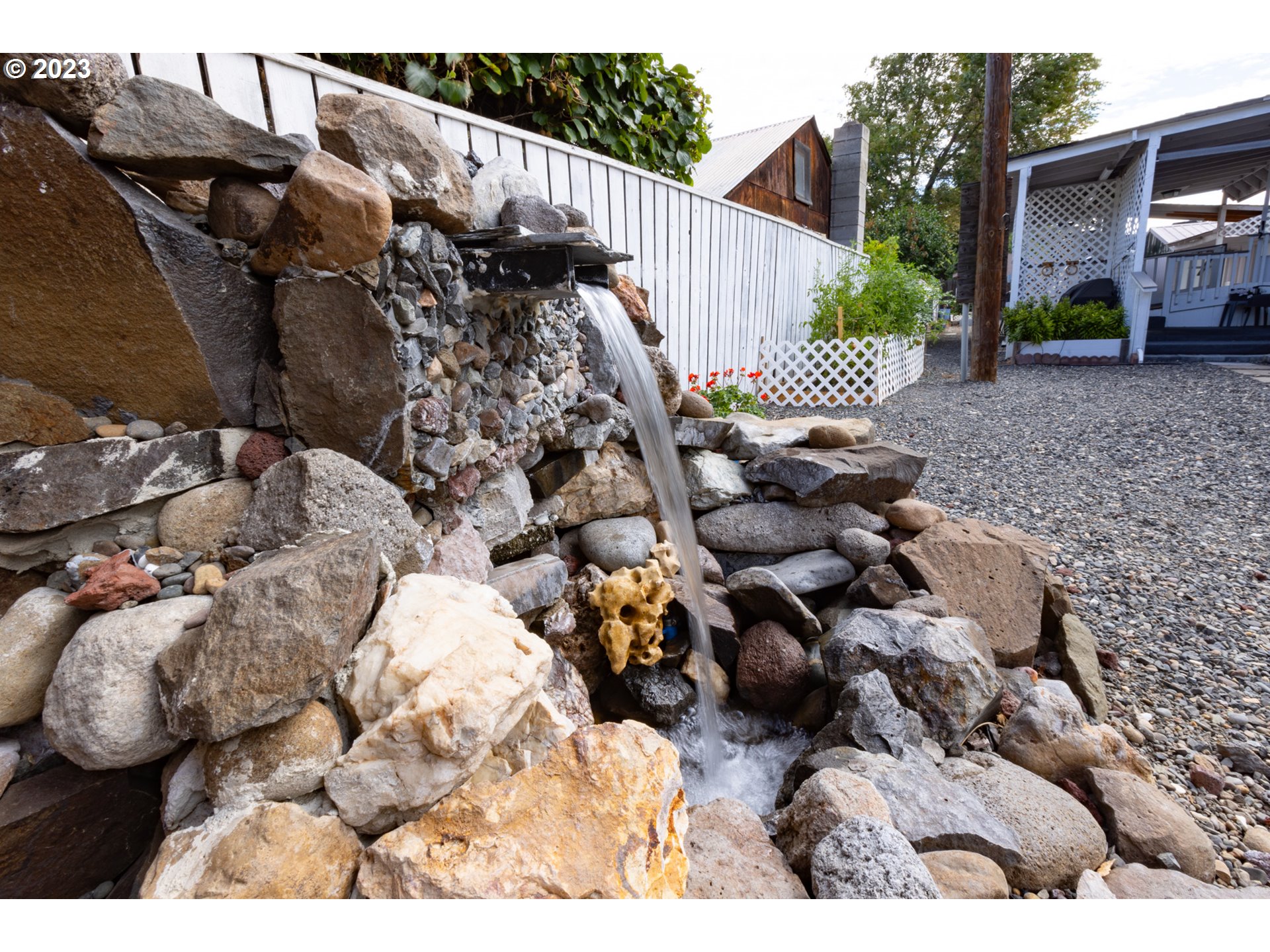 1045 Chenoweth Road The Dalles, OR 97058 - Photo 29 of 35 a view of outdoor space and yard