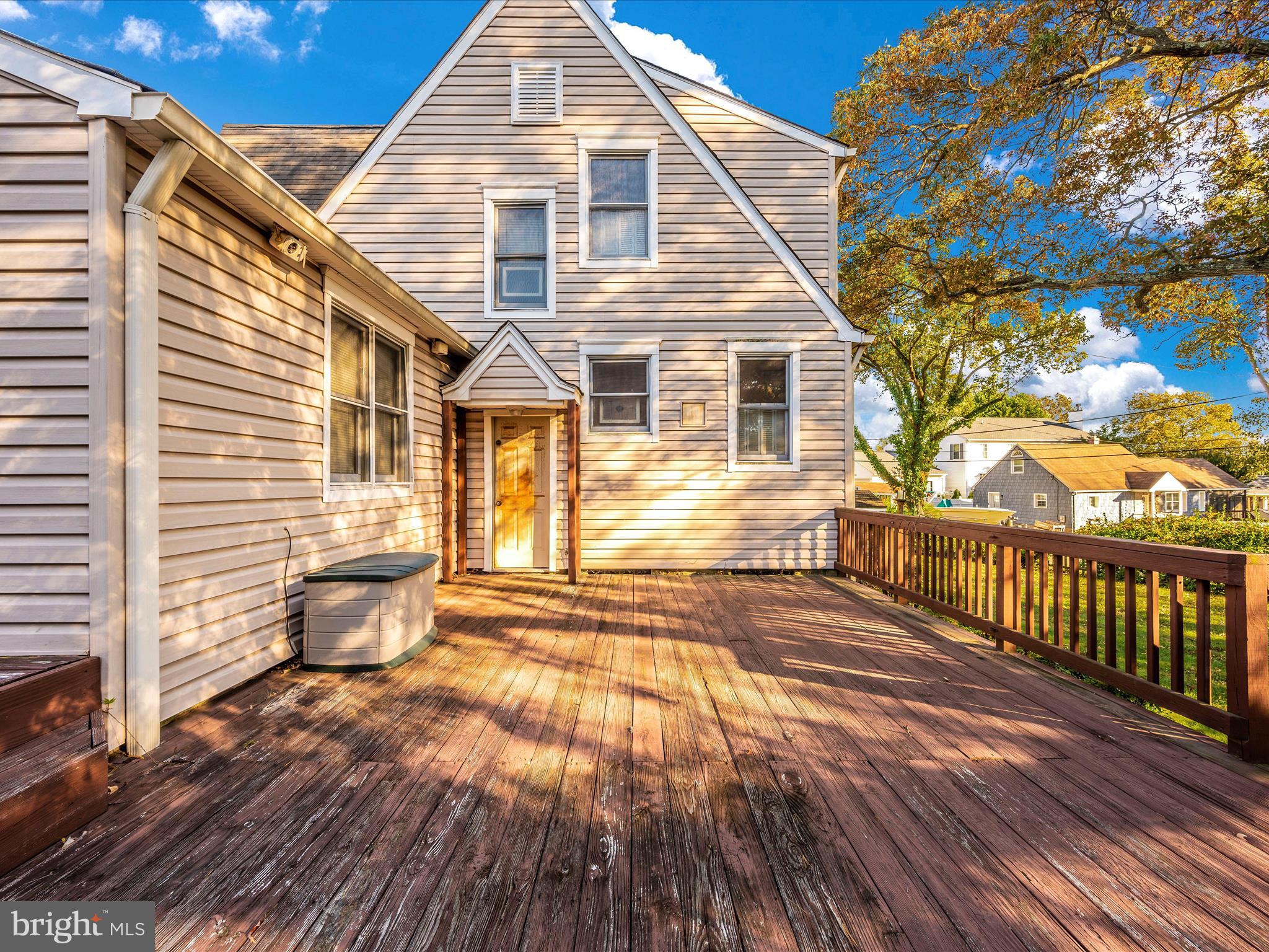 90 Bar Harbor Road Pasadena, MD 21122 - Photo 36 of 44 Deck