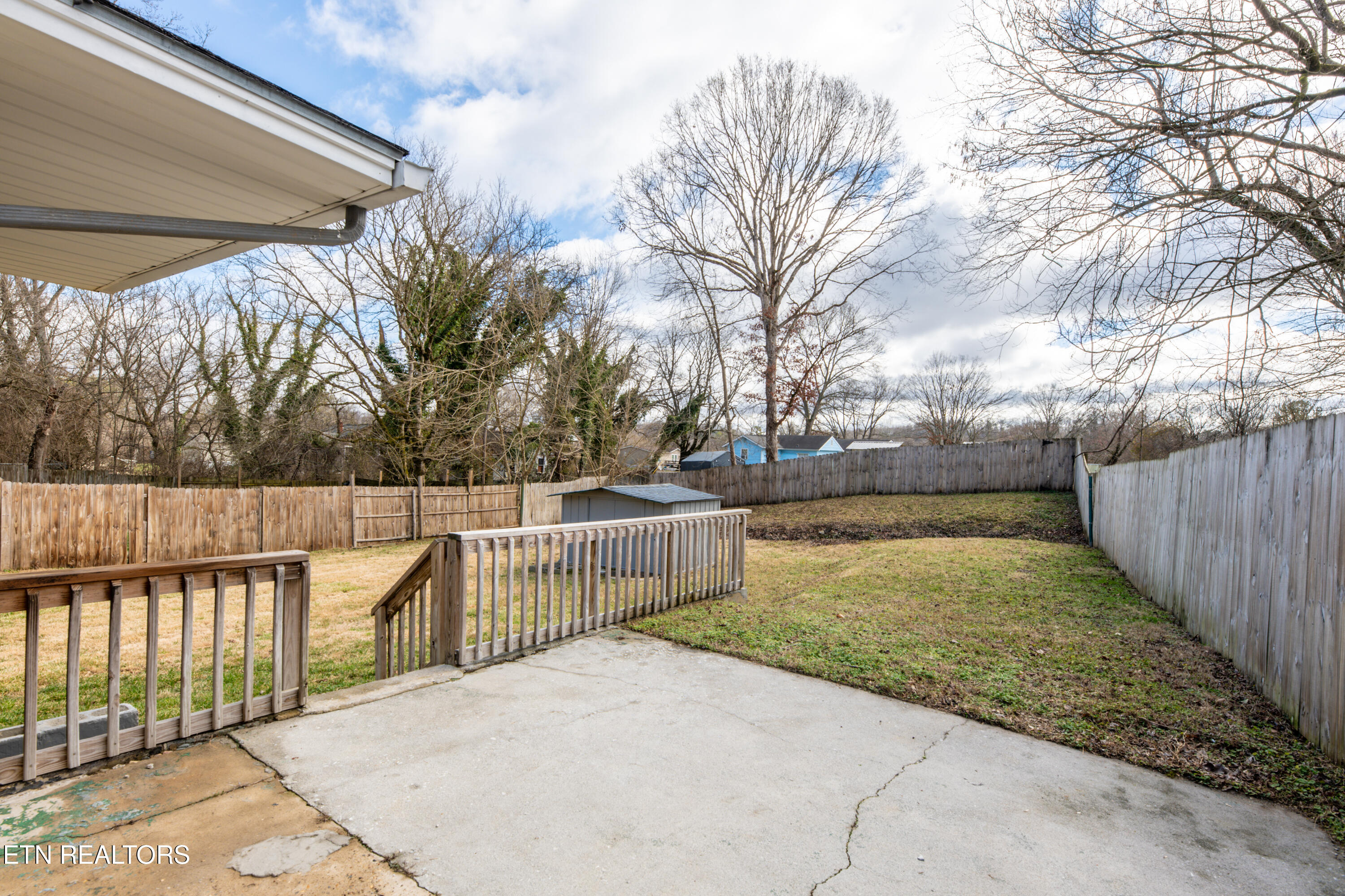 1602 Berry Road Knoxville, TN 37920 - Photo 25 of 26 1602 Berry Rd-4