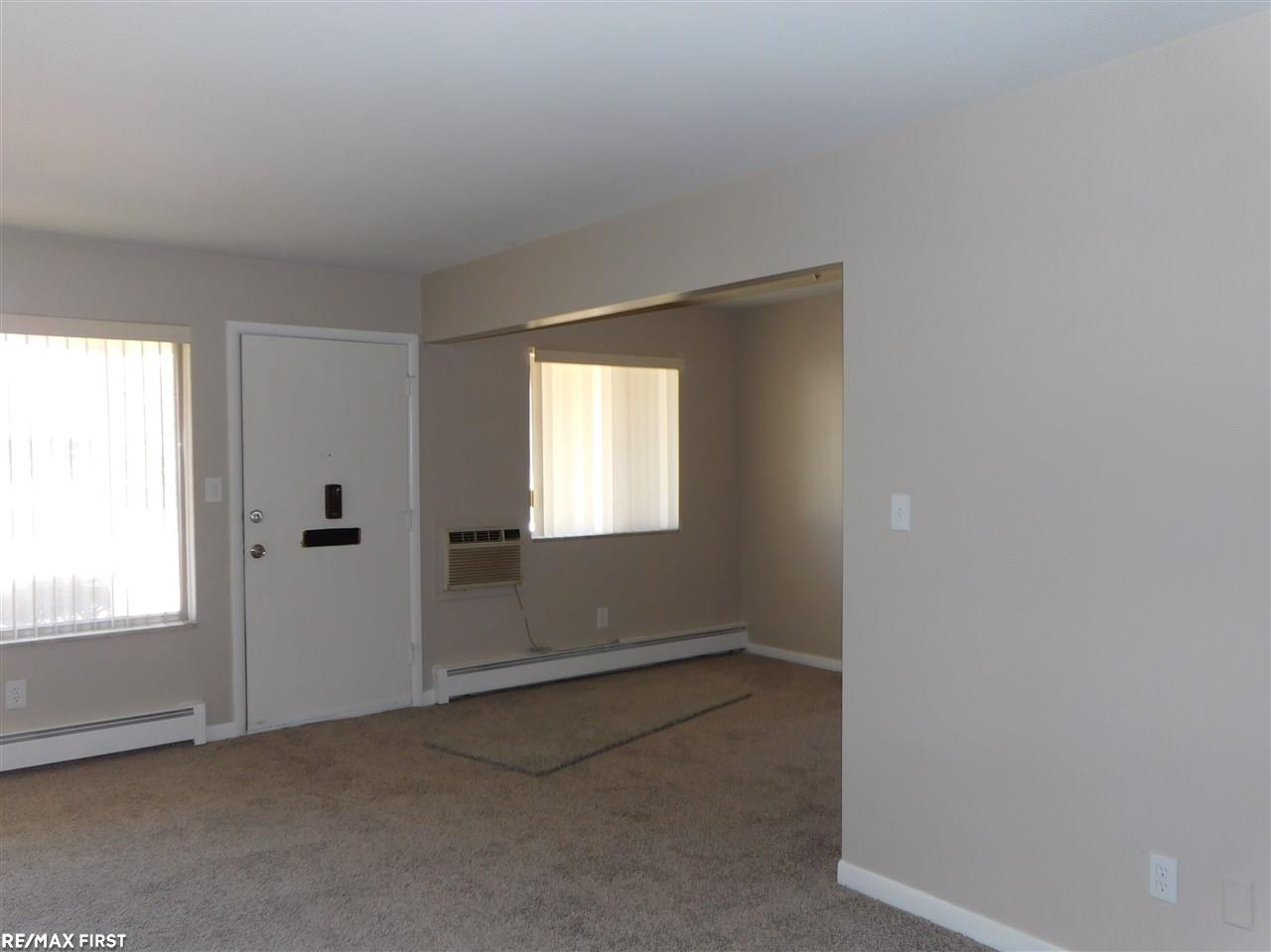 23371 Kelly Road, Unit 6 Eastpointe, MI 48021 - Photo 4 of 15