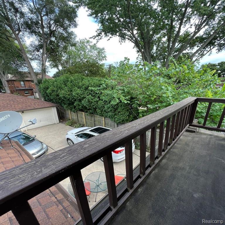 262 Fisher Road Grosse Pointe Farms, MI 48230 - Photo 28 of 47