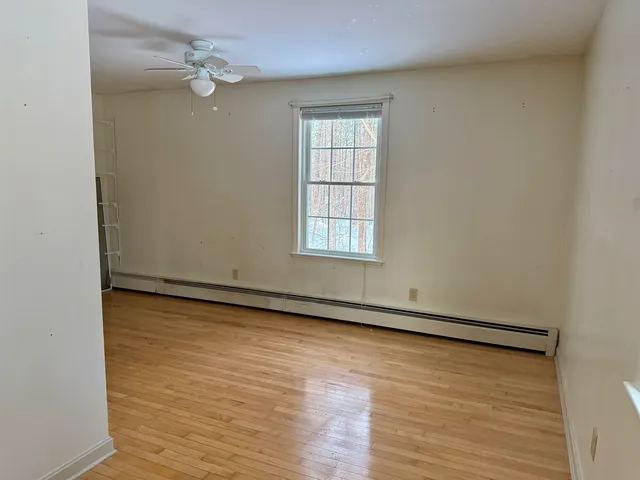 $499,900 | 29 Quaker Lane, Barrington, NH 03825