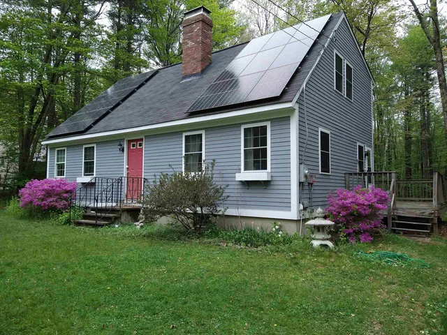 $524,900 | 29 Quaker Lane, Barrington, NH 03825