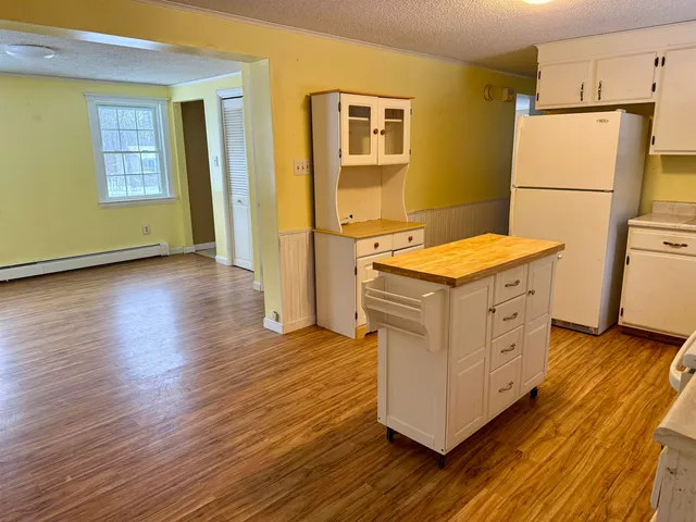 $499,900 | 29 Quaker Lane, Barrington, NH 03825