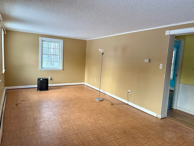 $524,900 | 29 Quaker Lane, Barrington, NH 03825