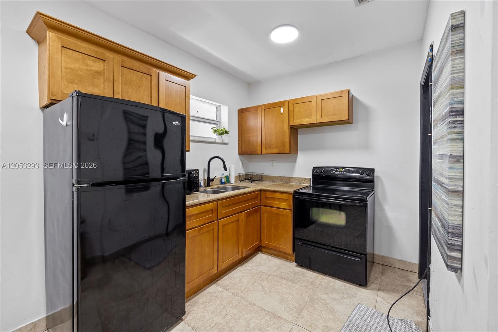 417 Northeast 26th Street, Unit 5 Miami, FL 33137 - Photo 6 of 24