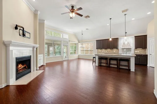 $624,900 | 422 Bay Bridge Drive, Sugar Land, TX 77478