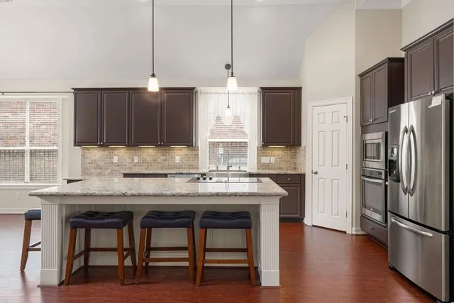 $624,900 | 422 Bay Bridge Drive, Sugar Land, TX 77478