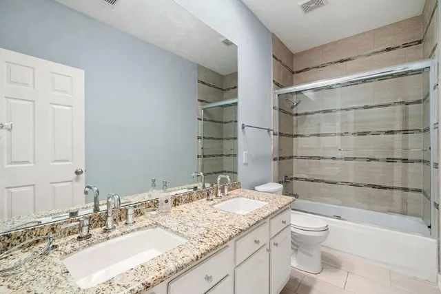 $624,900 | 422 Bay Bridge Drive, Sugar Land, TX 77478