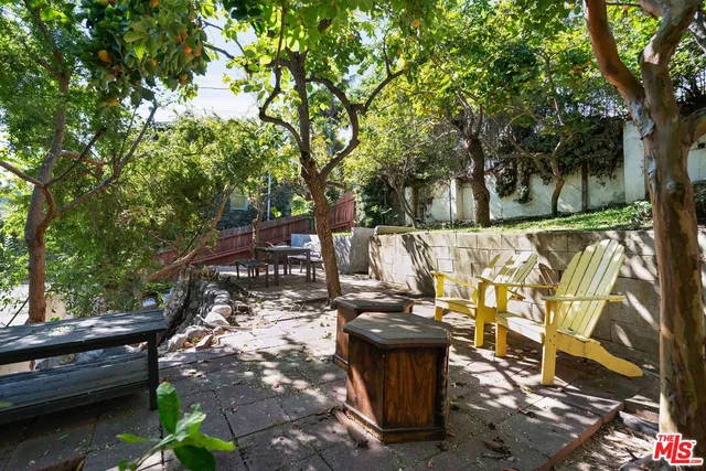 a view of outdoor space yard and patio