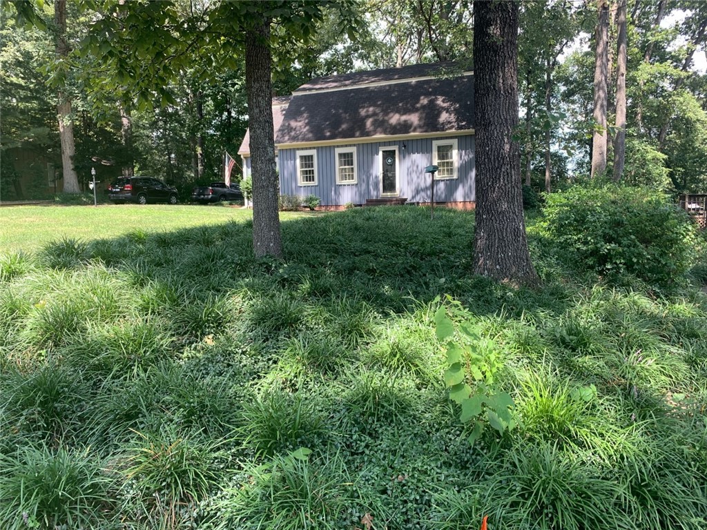 211 Heather Drive Clemson, SC 29630 - Photo 4 of 18