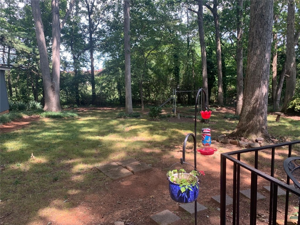 211 Heather Drive Clemson, SC 29630 - Photo 6 of 18