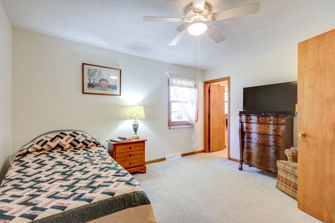 53 Guinevere Drive Rochester, IL 62563 - Photo 18 of 27 Gallery Image 18
